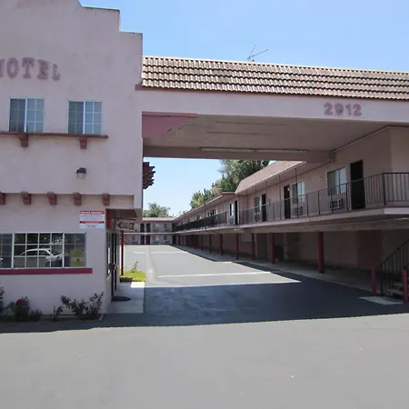 Welcome Inn & Suites Anaheim-3