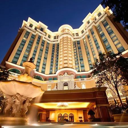 Four Seasons Hotel Macao-3