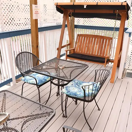 Duo Housing (Adults Only)-2