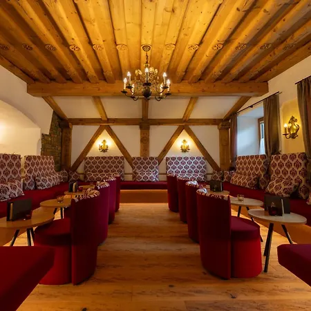 Hotel Schwarzer Adler-3