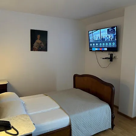 Hotel Senator-3