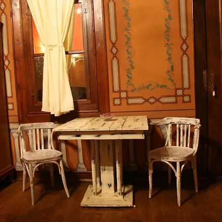 Guest House Old Plovdiv-3
