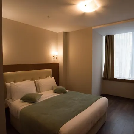 Albanopolis Hotel-3
