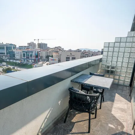 216 Ruby Suite-2