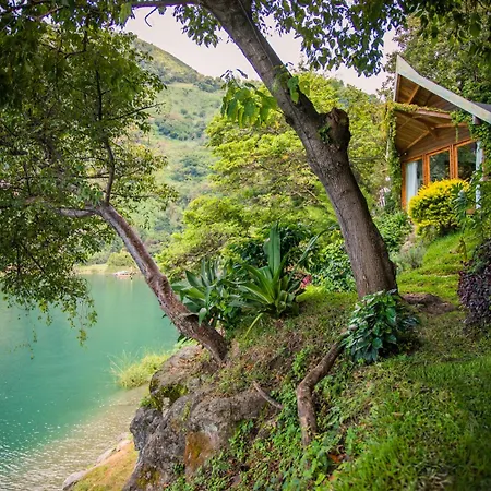 Baba Yaga Atitlan-2