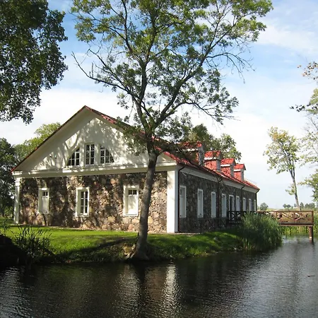 Bistrampolis Manor-3