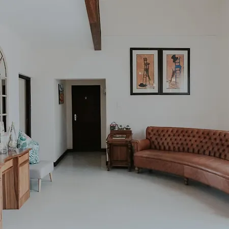 Cana Vineyard Guesthouse-2