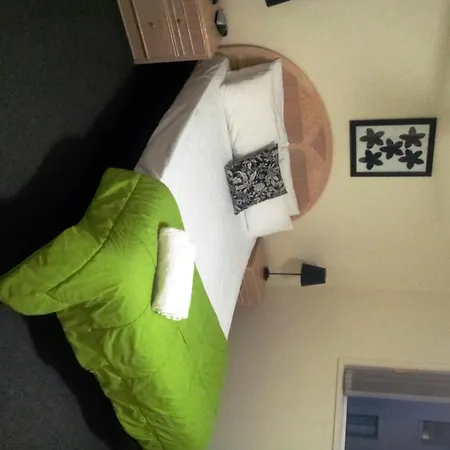 Champelli Palms Apartments-3