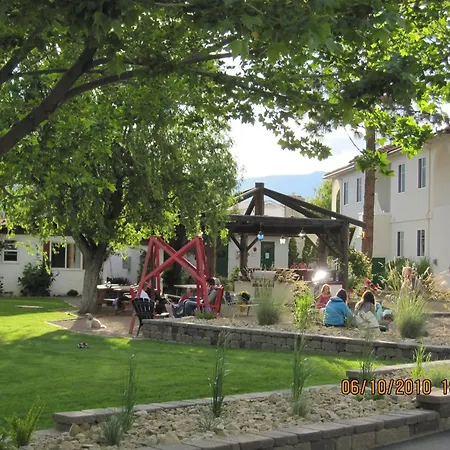 Sandy Beach Suites-3