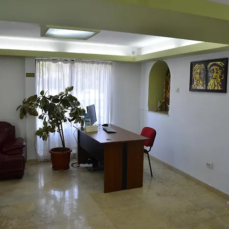 Hotel Europolis-2