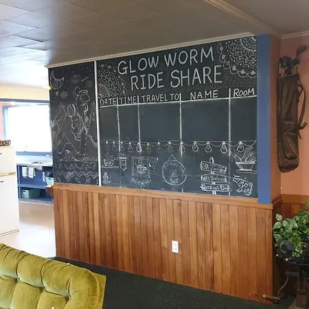 Glow Worm Accommodation-2