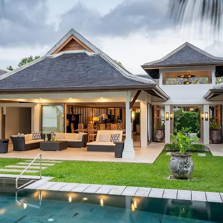 Miskawaan Beachfront Villas-2