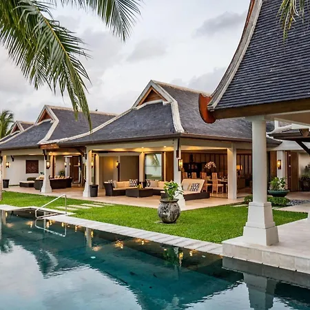 Miskawaan Beachfront Villas-3