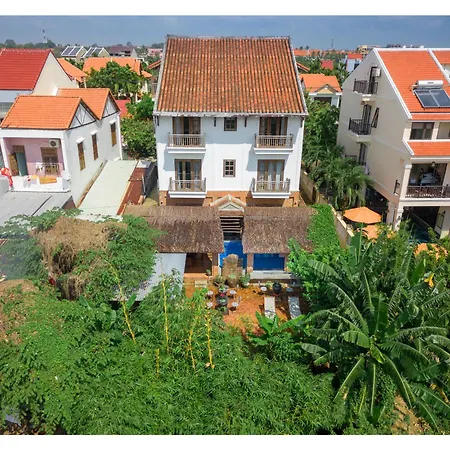 Flowers House Hoi An-2