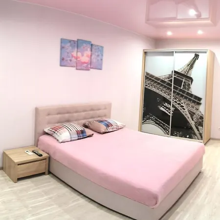 Energy-Autonomous Apartment Near Metro Pozniaky-3