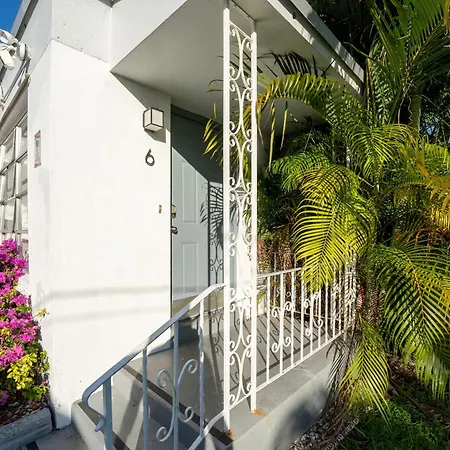 Praia Hotel Hollywood-3
