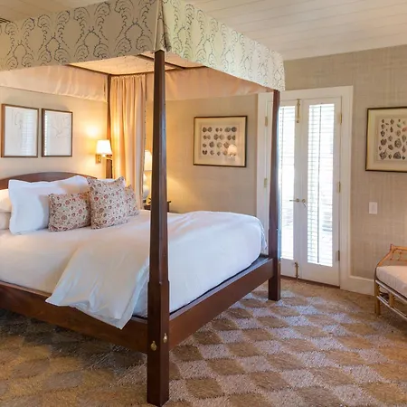 Eleven Bahama House-2