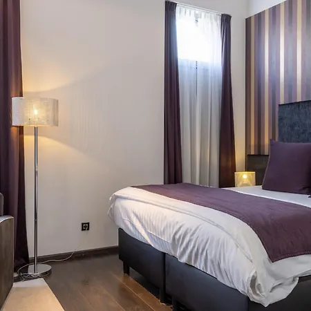 Hotel De Boskar Peer-2