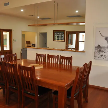 Pokolbin Village Estate-2