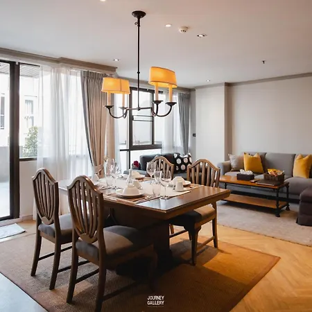 Thea Private Suites By Th District-2