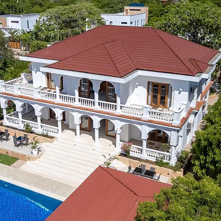 Villa Branca Diani Boutique Luxury & Personalized Service-2