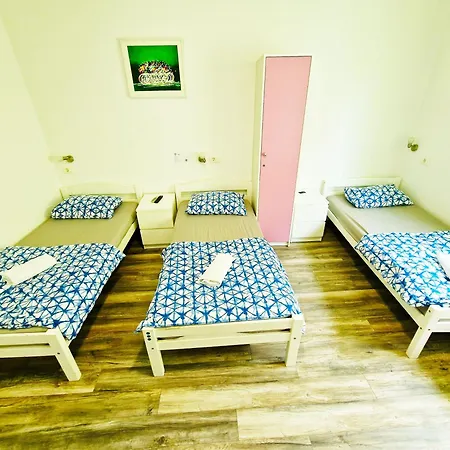 Croparadise Hostel-3