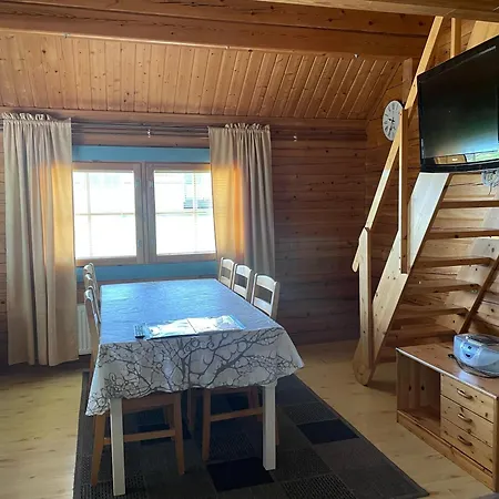 Naapurivaaran Lomakeskus-2