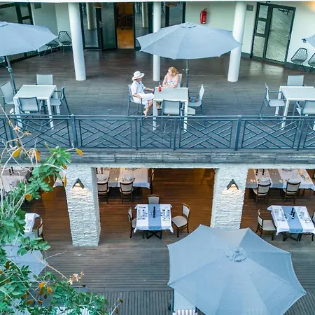Nkosi Guest Lodge-3