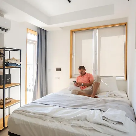 Deer Hostel & Hotel-2