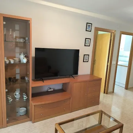 Larimar, Piscina Y Deportes En Salou-3
