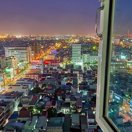 Zoro Home Deluxe Stunning-View Condominium Danang Center-3