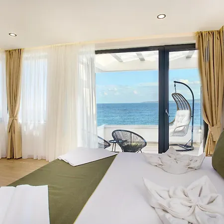 Olive Villas Beach Hotel-3
