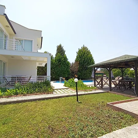 Lighthouse Tulip Villas-2