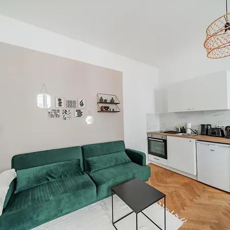 The 15'S Apartments-3