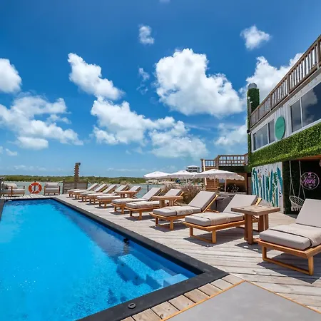 Aruna Resort & Villas-2