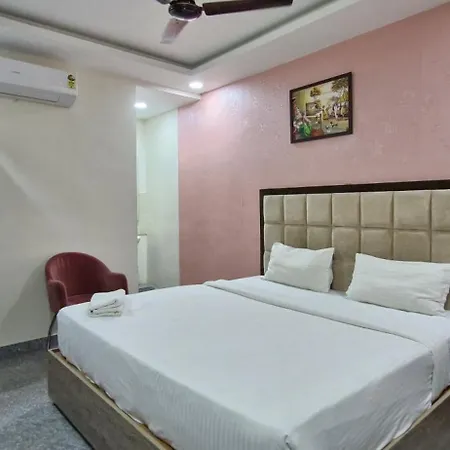 Redstone Hotel - Near Us Consulate Nungambakkam-2