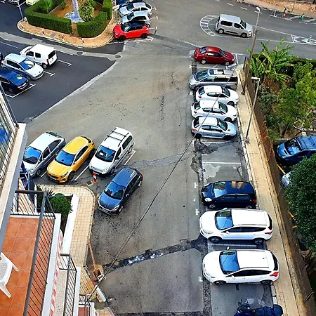 Three Bedrooms Apart In Benidorm Near Beach And Strip-3