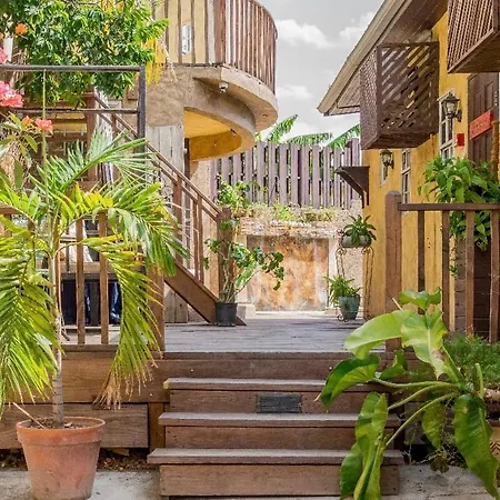 One32 Guest House-3