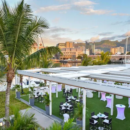 Le Suffren Hotel & Marina-3