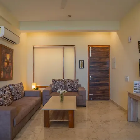 2Br Private Serviced Apartments Near Artemis, Medanta, Fortis Gurgaon With Longstay Facility-3