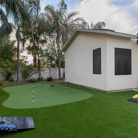 Elegant Renovated Home W Backyard Misters & Pool-3