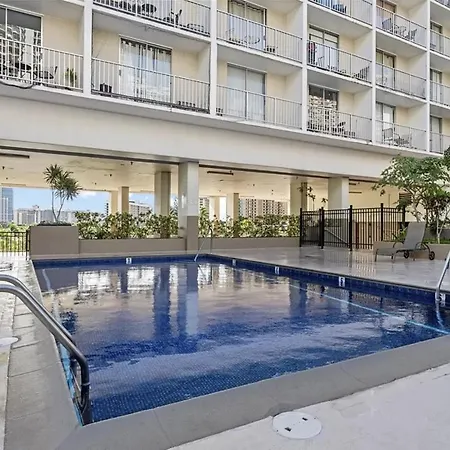 Gem Of Waikiki At Inn On The Park-2
