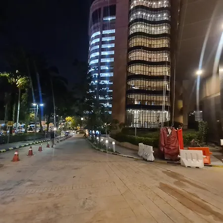 Soho Service Apartment At Times Square Kl-3