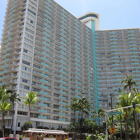 Ilikai Hotel & Luxury Suites-3