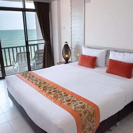 Sea Memories White Sand Beach Hotel-3