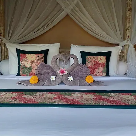 Taman Eden Cottage-2
