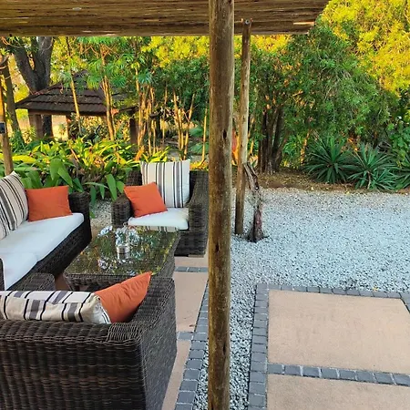 Abangane Guest Lodge-3