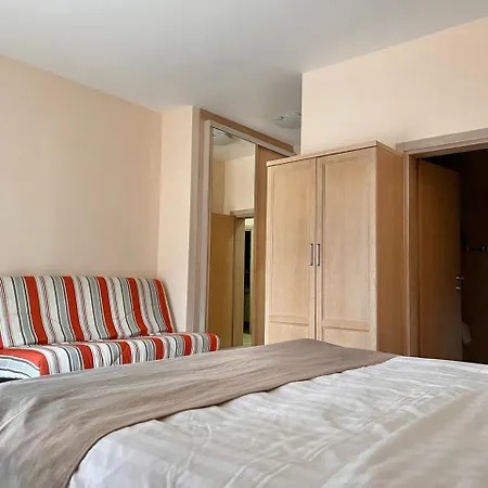 Aparthotel Belvedere Residence Becici Budva-3