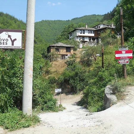 Complex Kosovo Houses-2