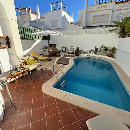 Villa 46 Hostel-3